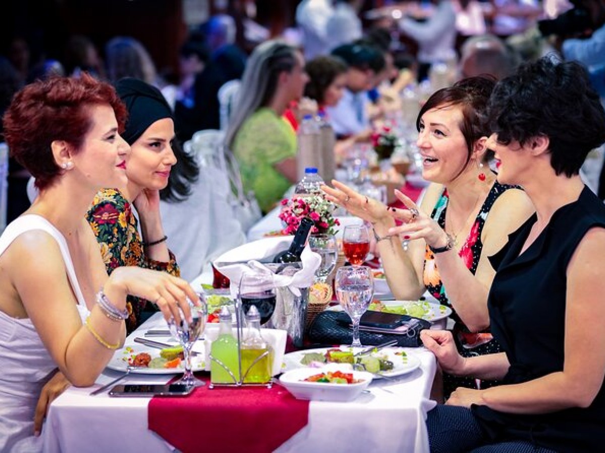 Bosphorus Dinner Cruise: Private Table, Turkish Night Shows & Hotel Transfer Included – photo 11