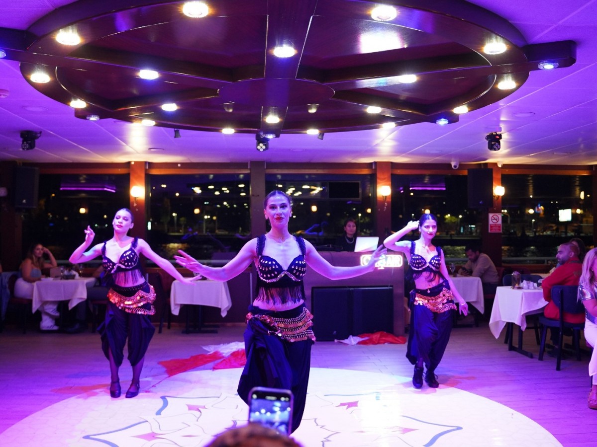 Bosphorus Dinner Cruise: Private Table, Turkish Night Shows & Hotel Transfer Included – photo 15